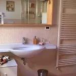 La Stanza Rossiglione